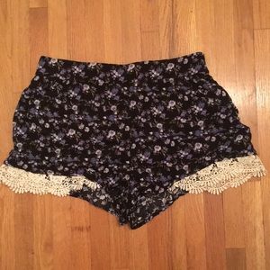 Flowy floral shorts